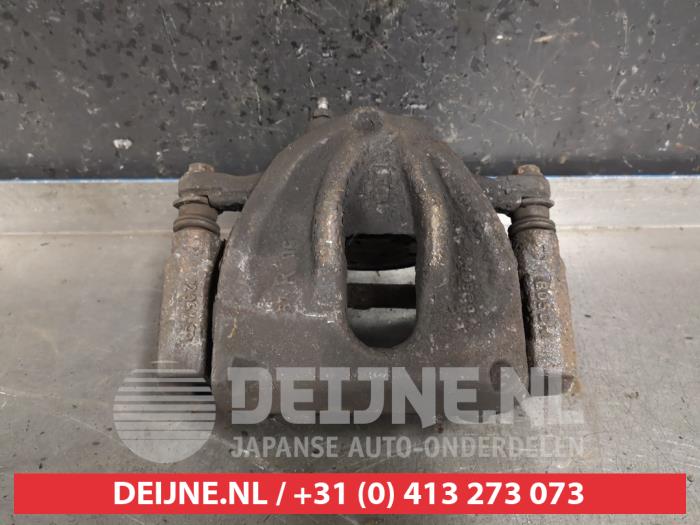 Toyota Corolla Verso Remklauw (Tang) rechts-voor O425720