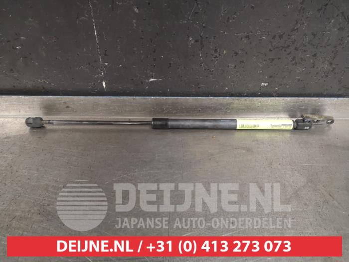 Nissan Micra Gasdemper links-achter O425823