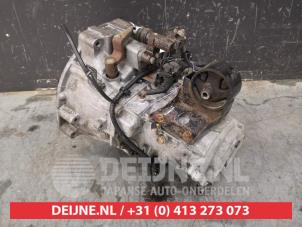 Nissan Almera Tino Getriebe O425890 foto 3