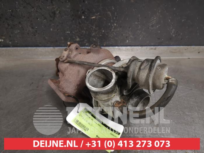 Kia Carnival Turbo O425909