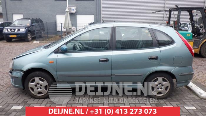 Nissan Almera Tino Portier 4Deurs links-achter O426156