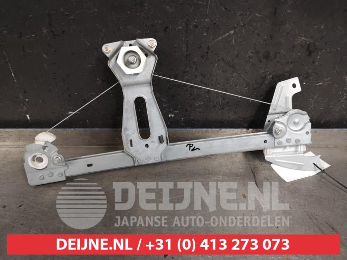 Toyota Aygo Ruitmechaniek 4Deurs rechts-voor O426198