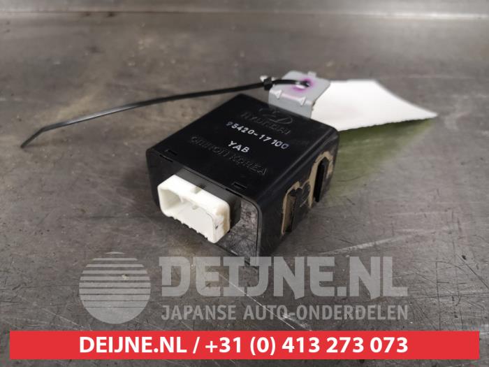 Hyundai Matrix Scheibenwischer Modul O426239