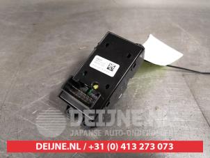 Kia Pro Ceed Combischakelaar ramen O426254 foto 2
