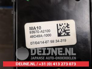 Kia Pro Ceed Combischakelaar ramen O426254 foto 3