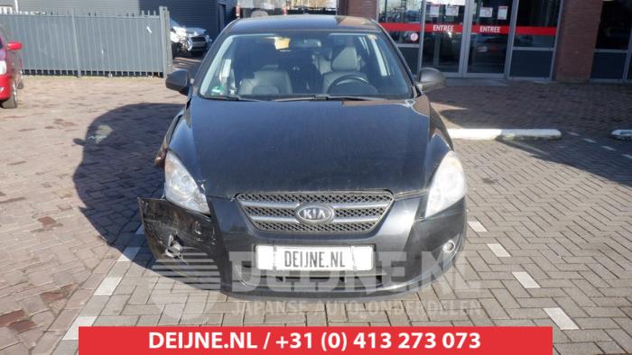 Kia Ceed Bumper Rooster O427062