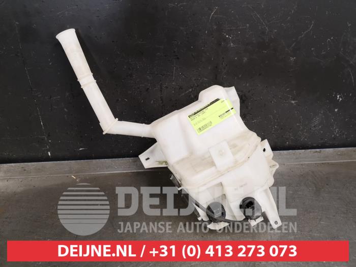 Mazda 6 Ruitensproeiertank voor O427363