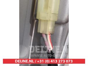 Daihatsu Cuore Scheibenwischermotor hinten O301312 foto 3