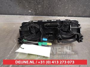 Mitsubishi Colt Heater control panel O427822 photo 2