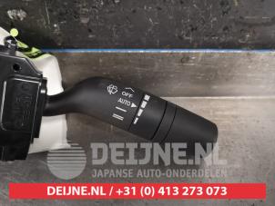 Mazda 3 Ruitenwis Schakelaar O428004 foto 2