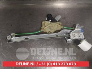 Toyota Corolla Ruitmechaniek 4Deurs links-achter O428046 foto 2