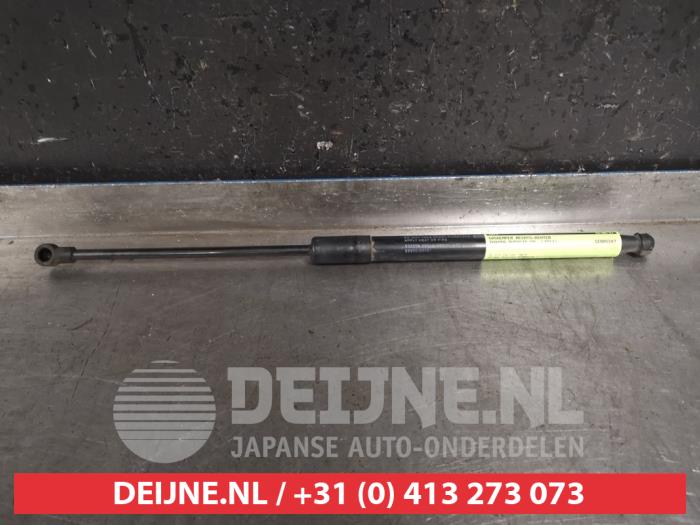 Toyota Avensis Gasdemper rechts-achter O428159