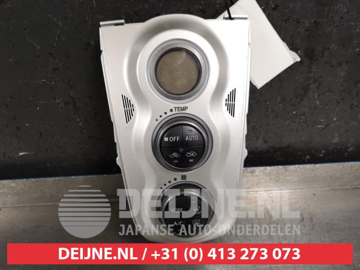 Toyota Yaris Heizung Bedienpaneel O428299