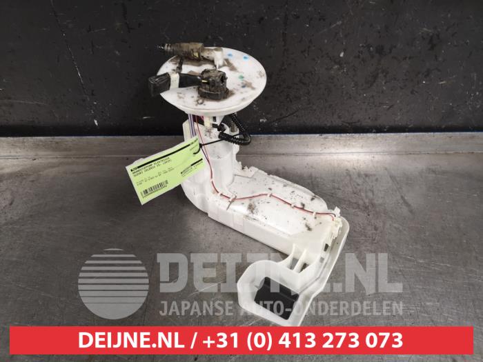 Gebruikte Tank element Pomp Suzuki Celerio (LF) 1.0 12V Prijs € 35,00 Margeregeling aangeboden door V.Deijne Jap.Auto-onderdelen BV