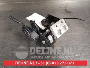 Gebruikte Airco expansieklep Honda Accord Tourer (CW) 2.2 i-DTEC 16V Prijs € 75,00 Margeregeling aangeboden door V.Deijne Jap.Auto-onderdelen BV