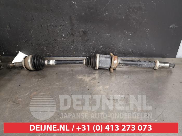 Toyota Verso Aandrijfas rechts-voor O429304