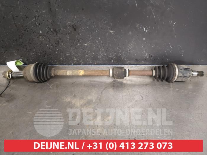 Gebruikte Steekas rechts-voor Hyundai Atos 1.1 12V Prijs € 45,00 Margeregeling aangeboden door V.Deijne Jap.Auto-onderdelen BV