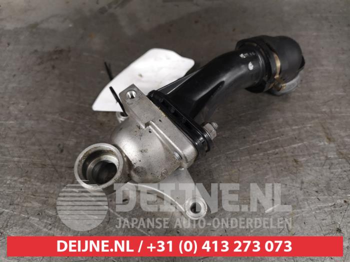 Thermostaathuis van een Hyundai i30 (PDEB5/PDEBB/PDEBD/PDEBE) 1.0 T-GDI 12V 2017