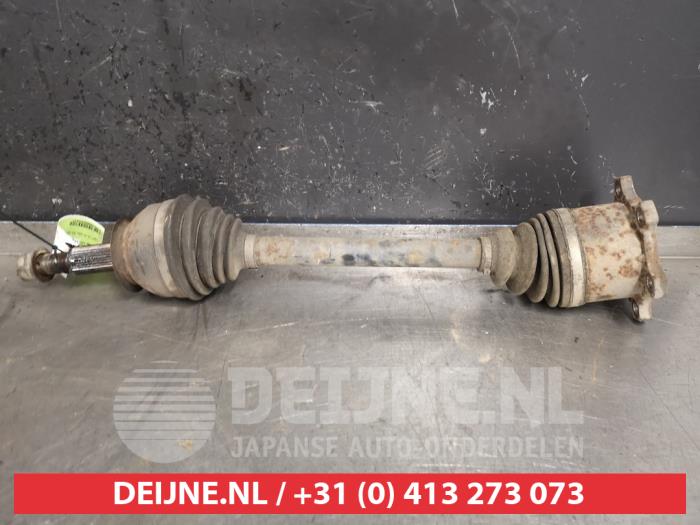Nissan Pathfinder Aandrijfas rechts-achter O429537