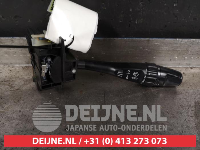 Mitsubishi Pajero Ruitenwis Schakelaar O429644