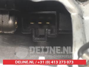 Toyota Rav-4 Scheibenwischermotor hinten O301472 foto 4