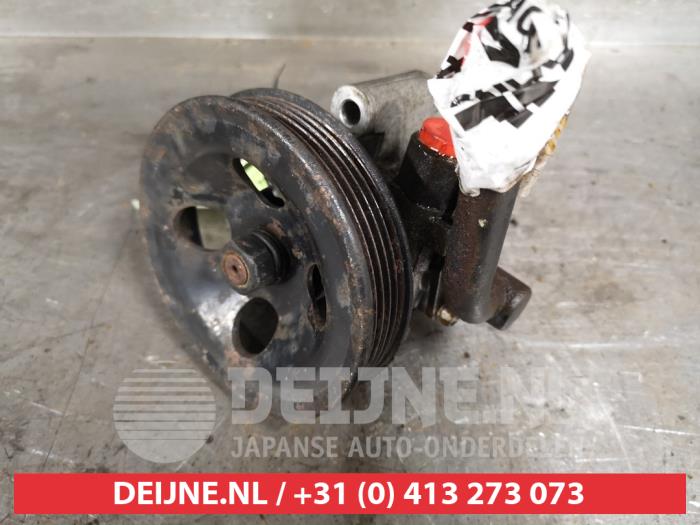 Used Stuurpomp Kia Rio II (DE) 1.5 CRDi VGT 16V Price € 35,00 Margin scheme offered by V.Deijne Jap.Auto-onderdelen BV