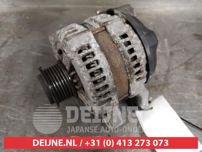 Gebruikte Dynamo Kia Sportage (SL) 2.0 CRDi 16V VGT 4x4 Prijs € 75,00 Margeregeling aangeboden door V.Deijne Jap.Auto-onderdelen BV