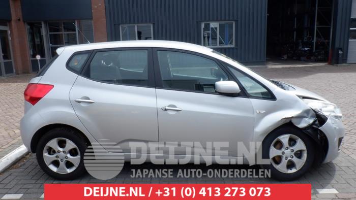 Kia Venga Portierruit 4Deurs rechts-achter O431060