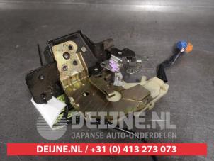 Honda Civic Tailgate lock mechanism O431120 photo 2