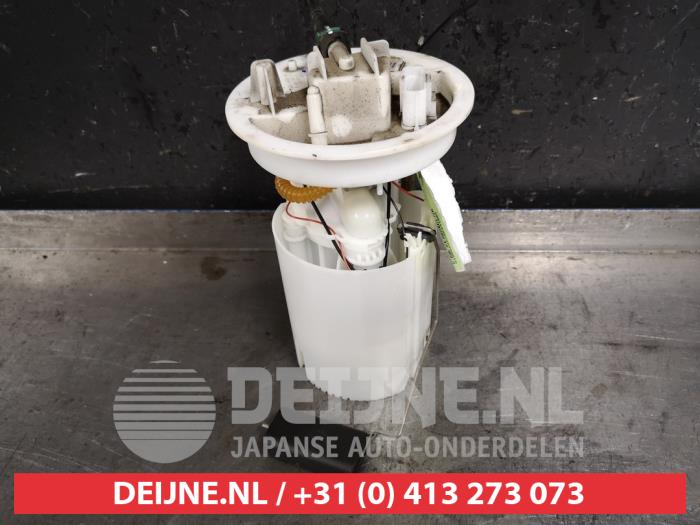 Gebruikte Tank element Pomp Mazda 3 Sport (BL14/BLA4/BLB4) 2.0i MZR DISI 16V Prijs € 50,00 Margeregeling aangeboden door V.Deijne Jap.Auto-onderdelen BV