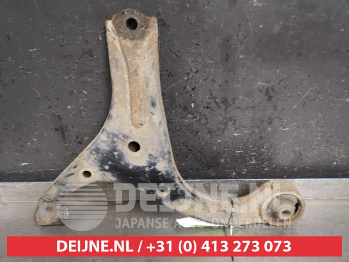 Kia Rio Front lower wishbone, left O431956