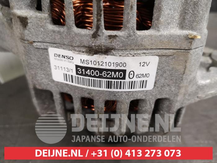 Dynamo van een Suzuki SX4 S-Cross (JY) 1.6 16V DDiS 2015
