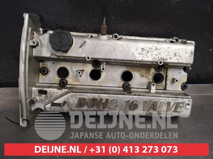 Gebruikte Kleppendeksel Kia Sorento I (JC) 2.4 16V Prijs € 25,00 Margeregeling aangeboden door V.Deijne Jap.Auto-onderdelen BV