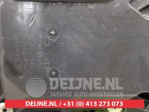 Toyota Yaris Throttle body O432634 photo 3