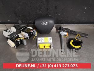 Gebruikte Module + Airbag Set Hyundai iX35 (LM) 1.6 GDI 16V Prijs € 750,00 Margeregeling aangeboden door V.Deijne Jap.Auto-onderdelen BV