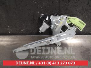 Nissan Leaf Ruitmechaniek 4Deurs links-achter O432855 foto 2