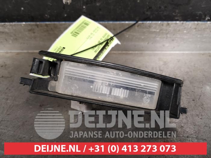 Toyota IQ Registration plate light O433360