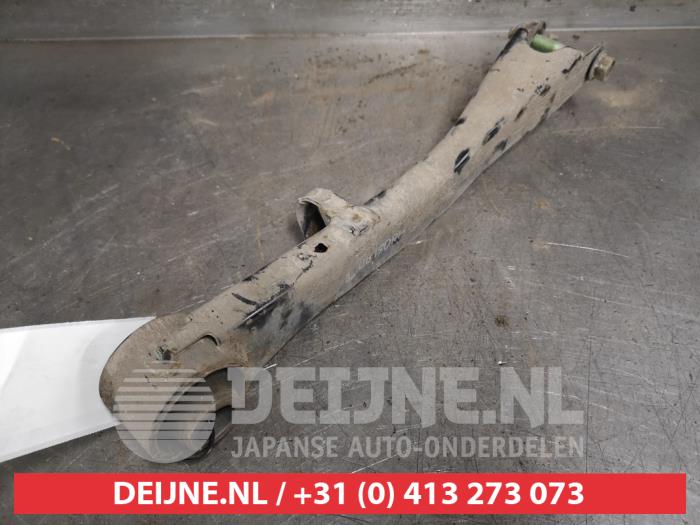 Subaru Legacy Rear wishbone, right O433659
