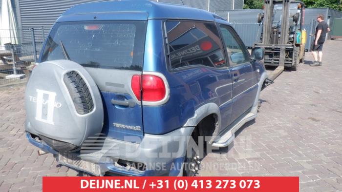 Nissan Terrano Achterklep O433966