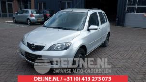 Mazda 2 Door window 4-door, front left O434037 photo 2