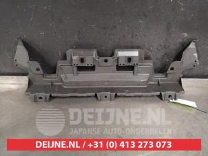 Toyota Landcruiser Bumper onderplaat O434195 foto 2