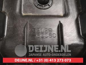 Toyota Landcruiser Bumper onderplaat O434195 foto 3