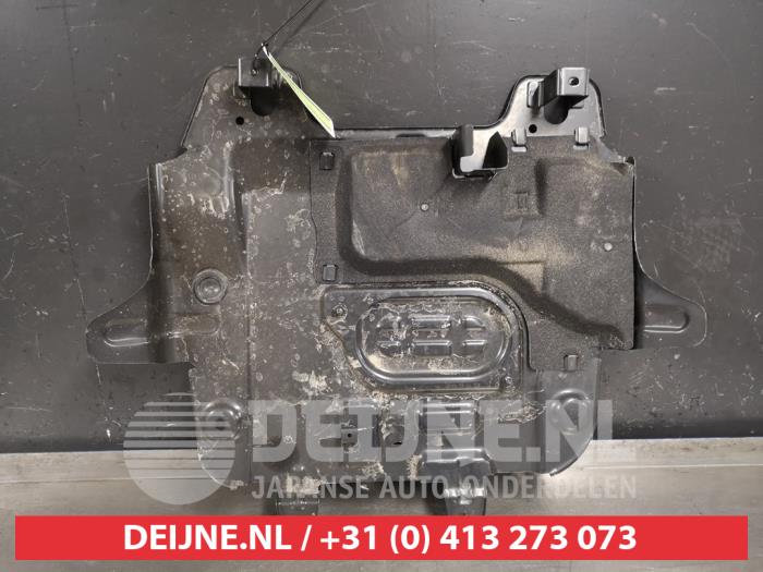 Toyota Landcruiser Motor Schutzblech O434197