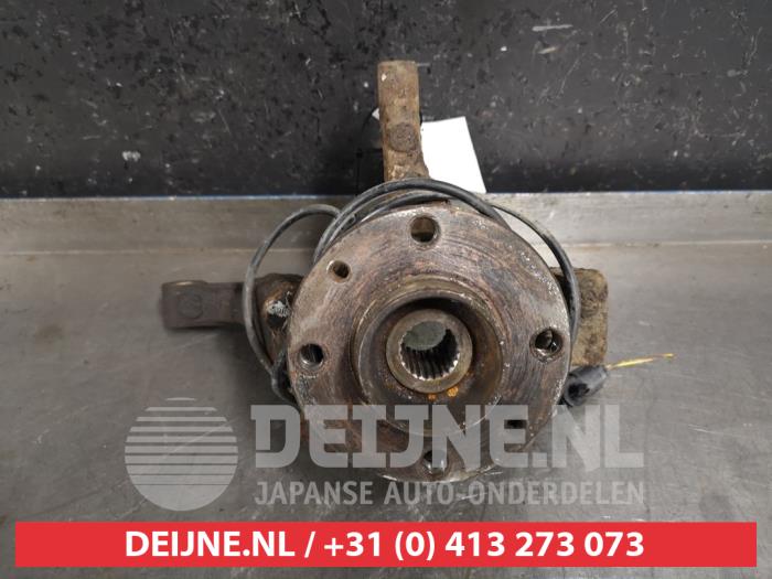 Nissan Note Achsschenkel links vorne O434298