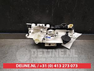 Toyota Yaris Kachel Bedieningspaneel O434484 foto 3