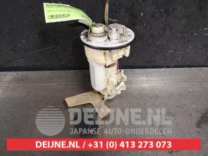Gebruikte Tank element Pomp Toyota Corolla (E12) 1.4 16V VVT-i Prijs € 25,00 Margeregeling aangeboden door V.Deijne Jap.Auto-onderdelen BV