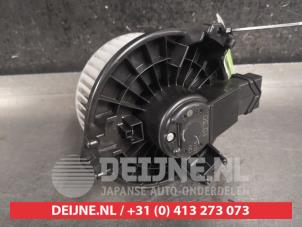 Gebruikte Kachel Ventilatiemotor Honda Insight (ZE2) 1.3 16V VTEC Prijs € 75,00 Margeregeling aangeboden door V.Deijne Jap.Auto-onderdelen BV