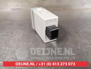 Kia Soul AIH headlight switch O435041 photo 2