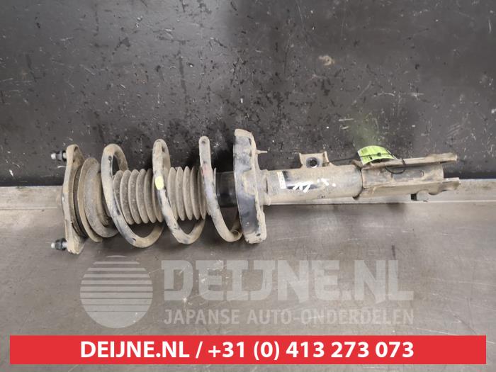 Kia Soul Stoßdämpferstrebe links vorne O435073