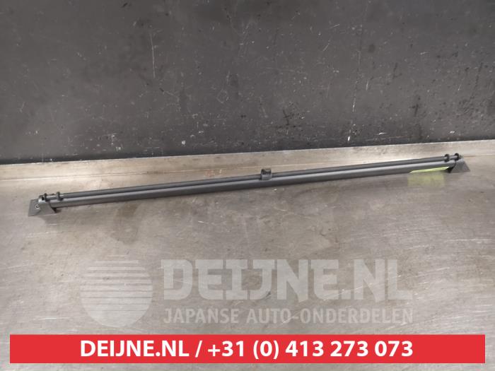 Mitsubishi Colt Bagagenet O435214